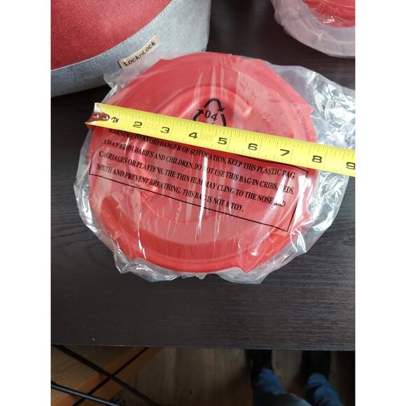 LocknLock Insulated Tote With 3-Piece Storage Set Red Gray Lock & Lock Lock And - Picture 12 of 13